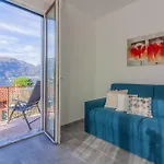 Apartment Sweet Caroline Lierna