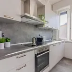 Sweet Caroline Apartment *