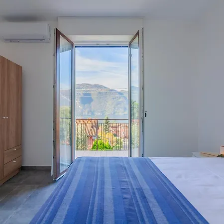 Sweet Caroline Lierna