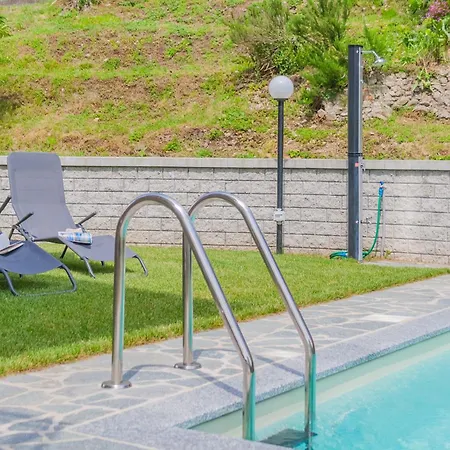 Apartament Sweet Caroline Lierna